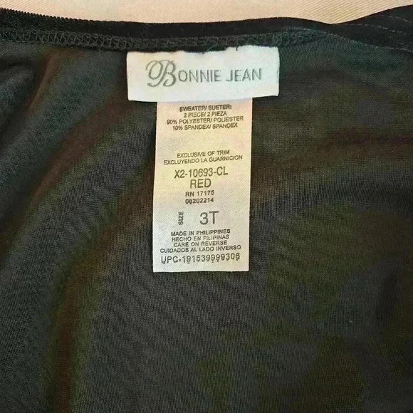 Elegant Black Velvet Cropped Jacket for Girls - Picture 4 of 4